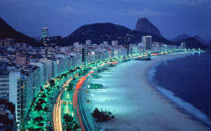 Praia de Copacabana no Rio de Janeiro, Brasil (Copacabana Beach at Rio de Janeiro, Brazil)